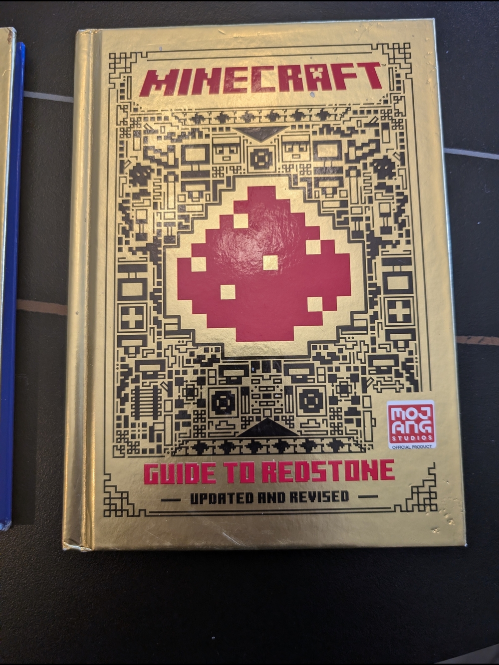 Hardcover Guide To minecraft Bundle - Picture 3 of 6